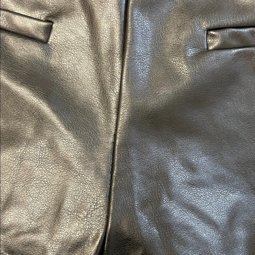 Lola and Sophie Vegan Faux Leather Cropped Black Pants Stretch Trousers Size 2